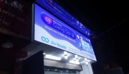 Địa chỉ gia công bảng hiệu hộp đèn đứng TP HCM uy tín