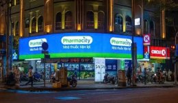 Dịch vụ làm bảng hộp đèn nhà thuốc TP HCM đúng quy định 