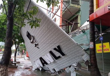 Tác hại của việc lựa chọn làm bảng quảng cáo giá rẻ