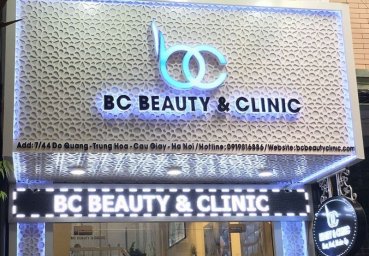 Thiết kế biển hiệu cửa hàng phong cách hiện đại, nổi bật