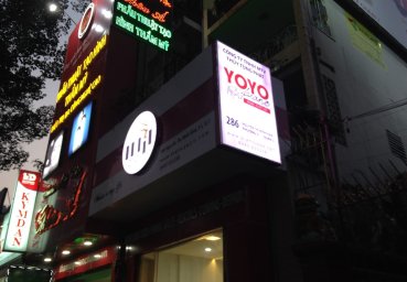 Ưu nhược điểm của bảng hiệu hộp đèn