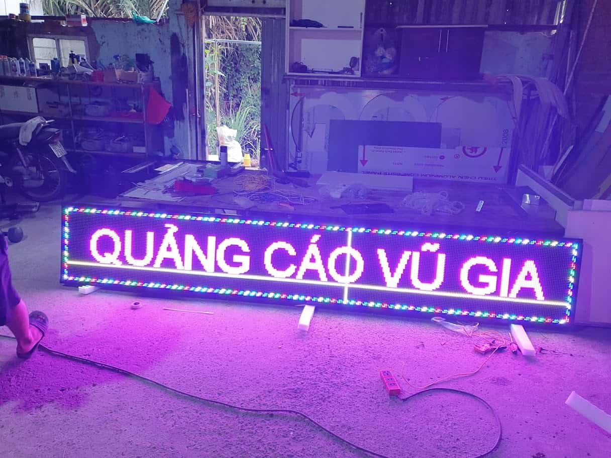 Địa chỉ làm bảng hiệu đèn led TPHCM