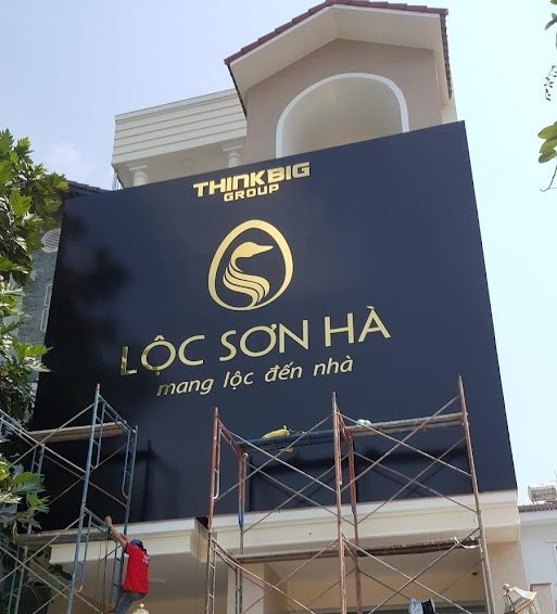 công trình bảng hiệu Lộc Sơn Hà Miền Nam