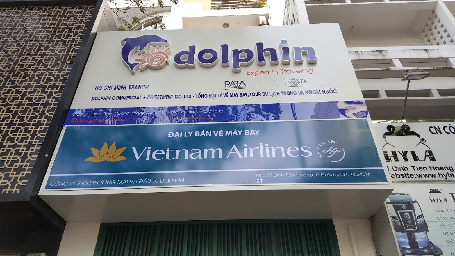 giá làm bảng hiệu hộp đèn