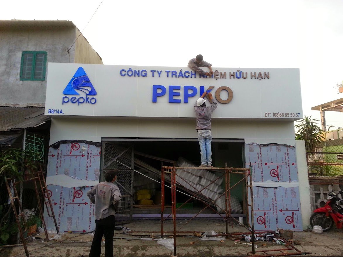 bảng quảng cáo alu