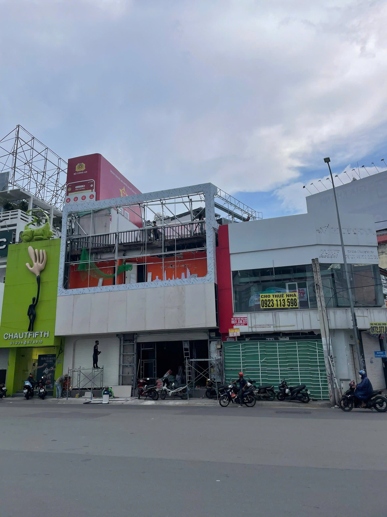 Biển Cemboard quận 10