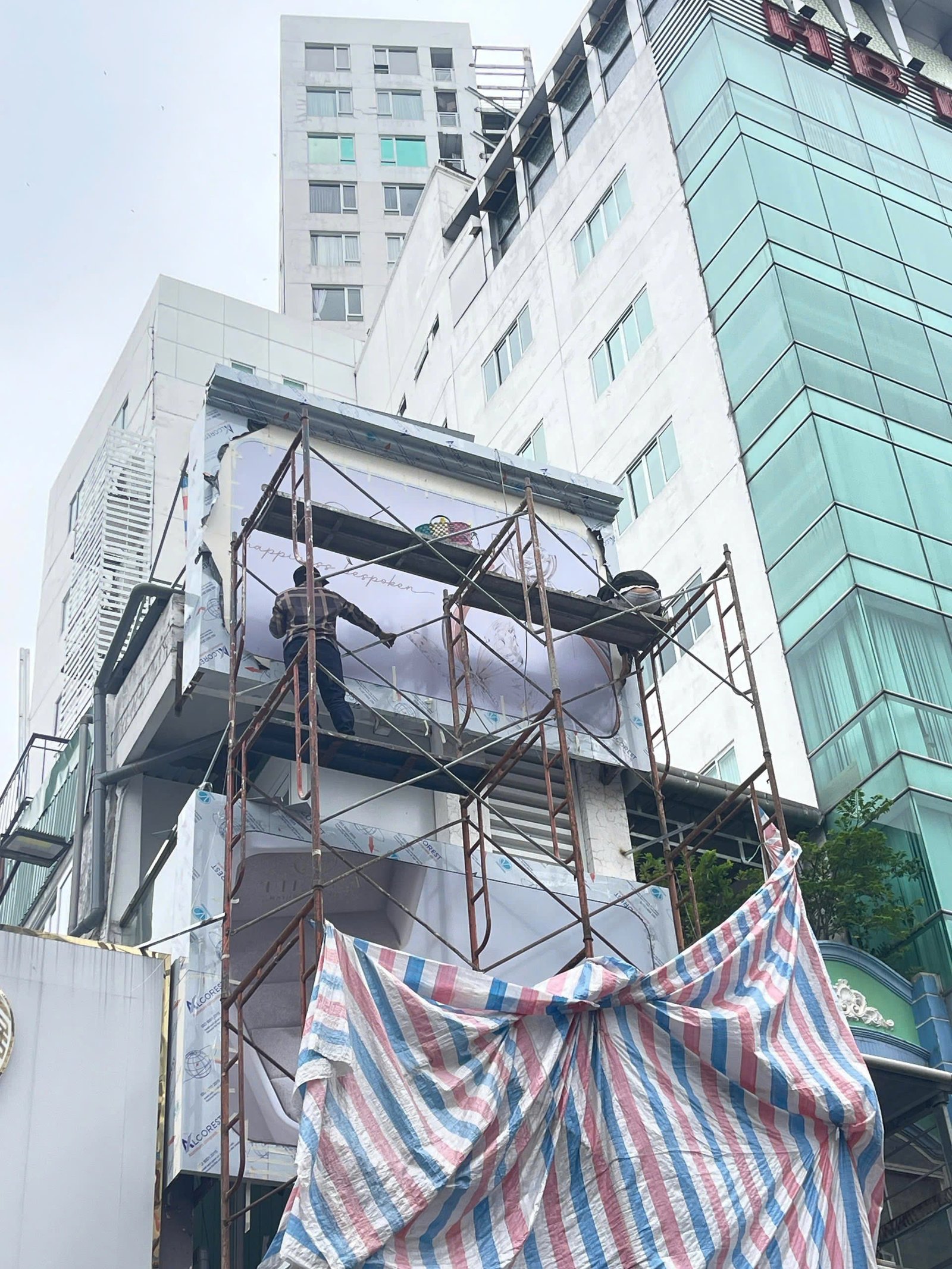 giá bảng hiệu hộp đèn quận 1