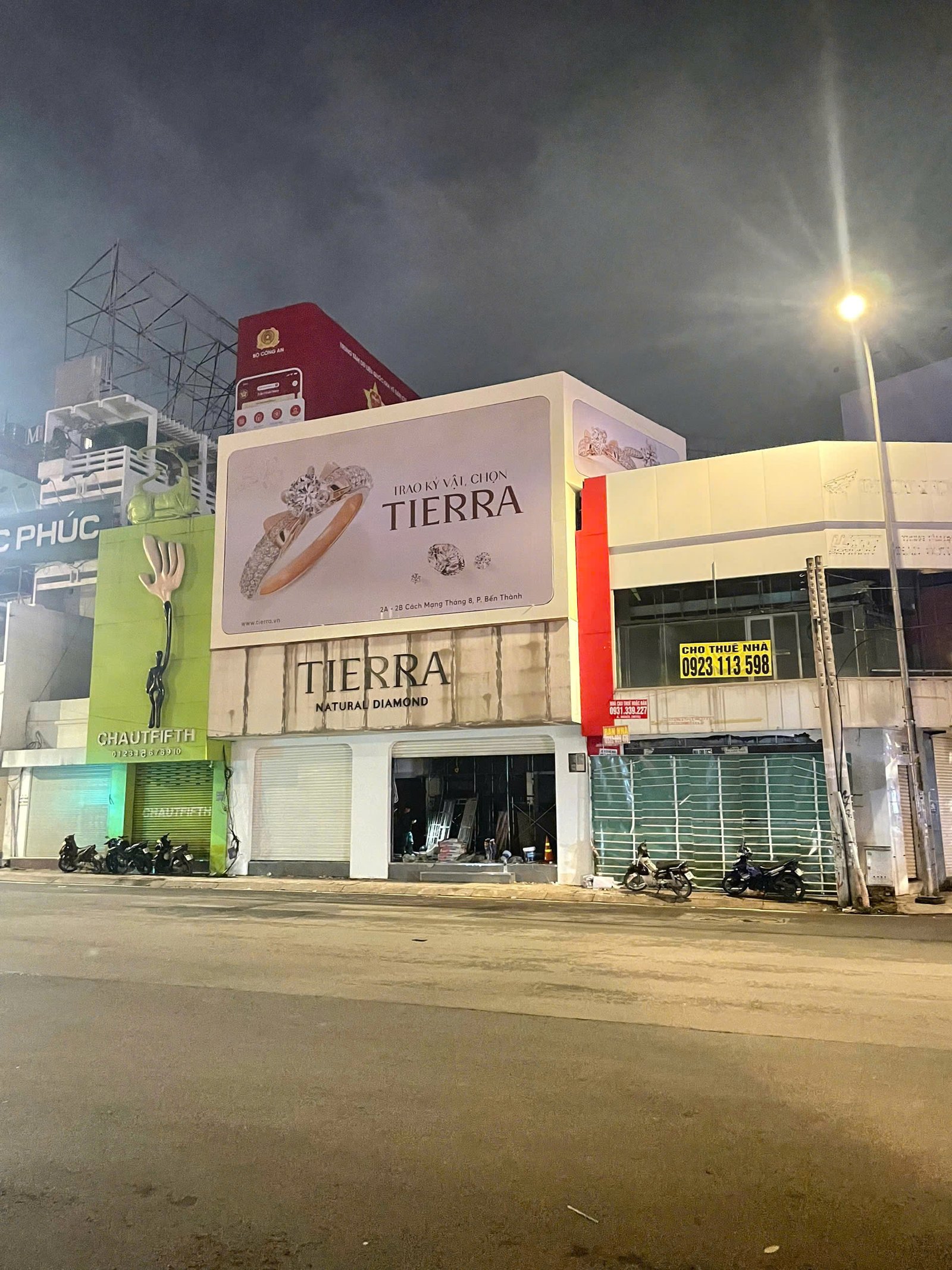 chuyên làm bảng hiệu hộp đèn quận 1