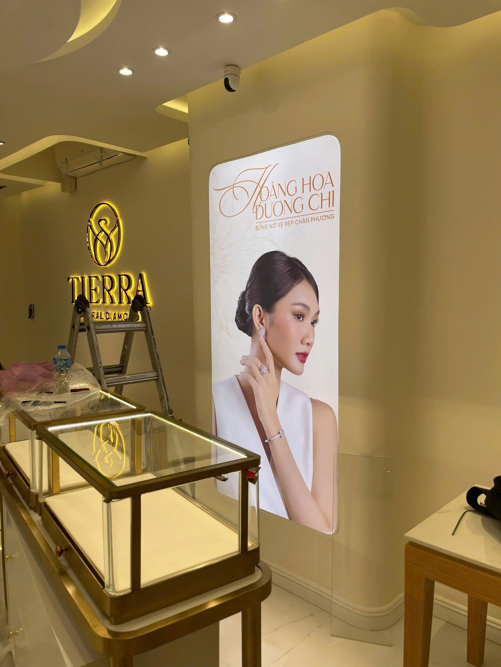 bảng hiệu cemboard quận 5