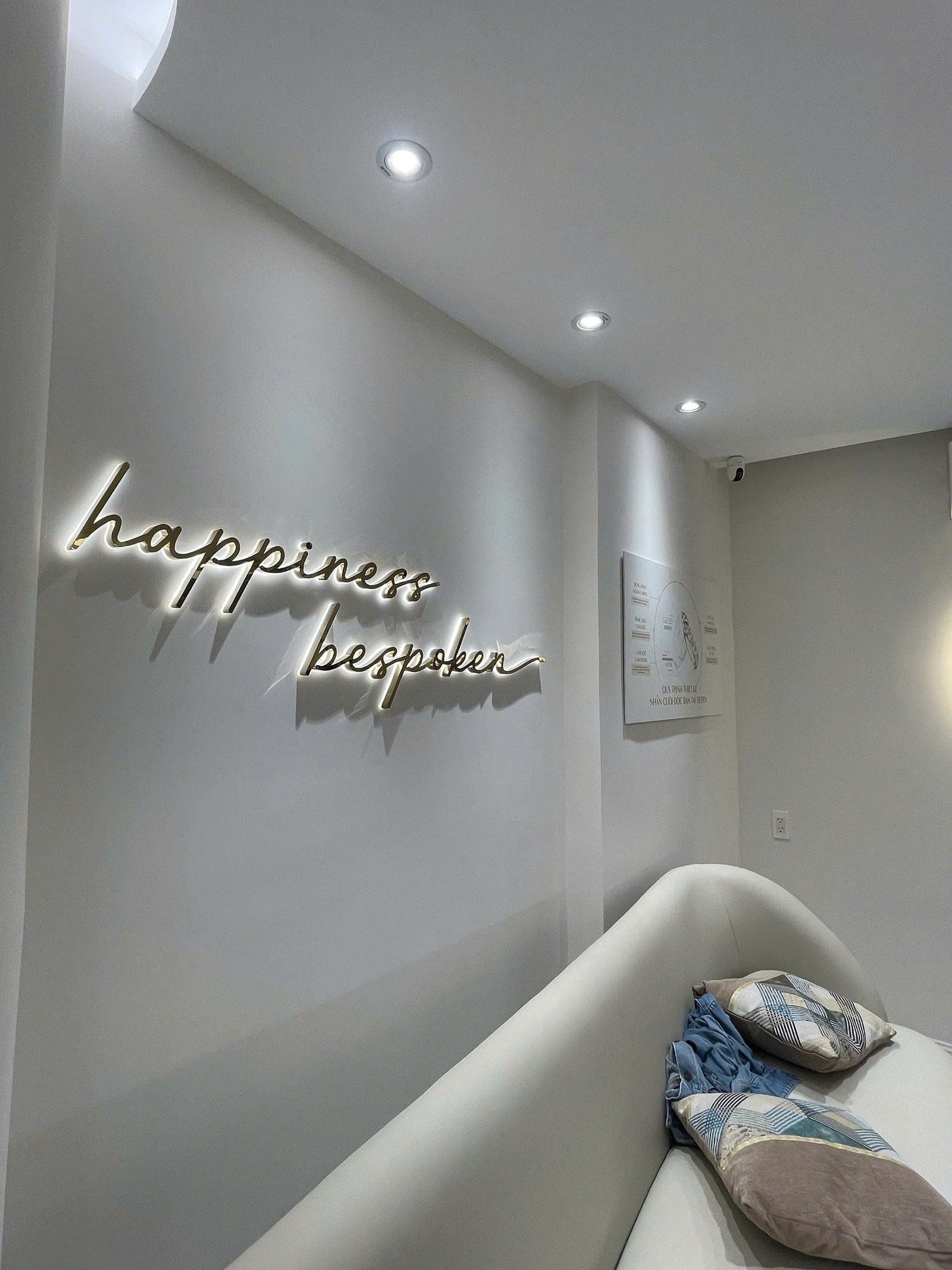 Giá thi công bảng hiệu cemboard quận 11