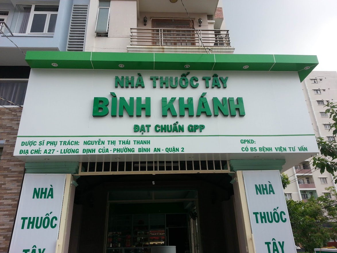 bảng hiệu nhà thuốc Thủ Đức