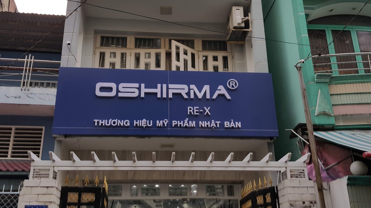 giá hộp đèn mica hút nổi Tp Hcm