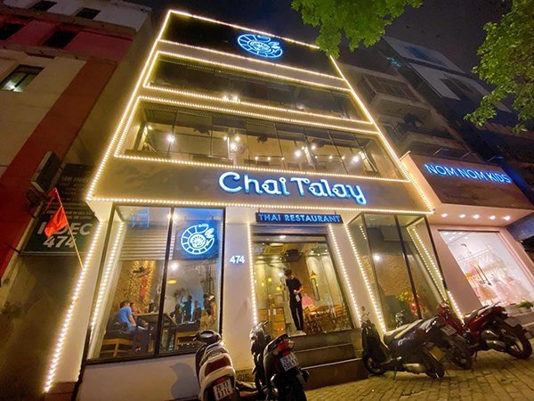 Biển quảng cáo nhà hàng Chai Talay kết hợp đèn LED đẹp, thu hút