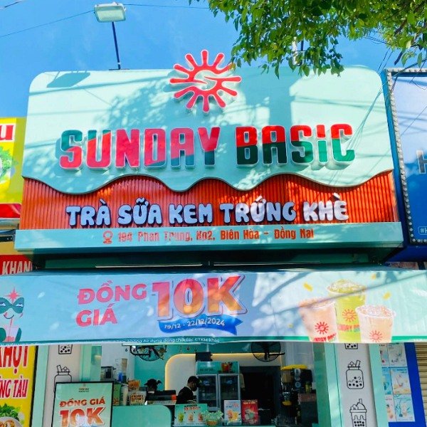 Mẫu biển Mica chữ nổi nhiều màu sắc