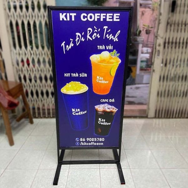 Mẫu bảng hiệu trà sữa dáng đứng