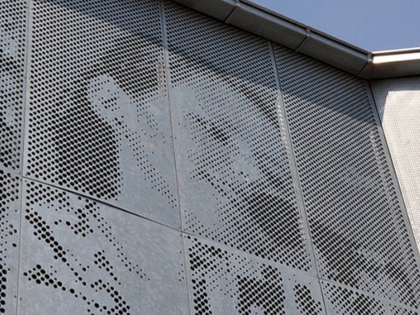 Facade Alu là kỹ thuật ốp bề mặt ngoài của công trình bằng các tấm nhôm nhựa composite