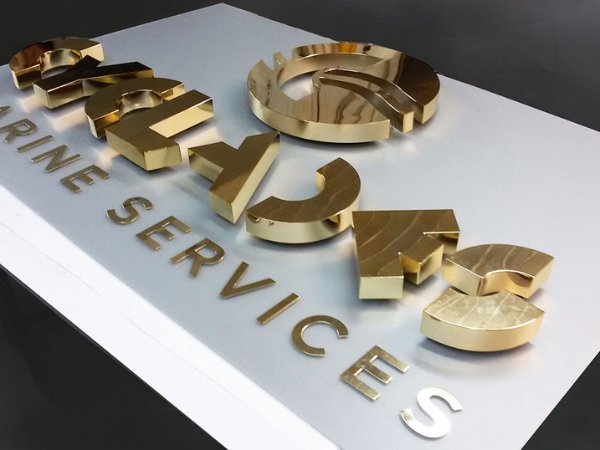 Biển quảng cáo chữ nổi Inox sang trọng