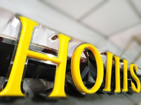 Mẫu chữ mica hút nổi tạo hiệu ứng 3D đẹp mắt