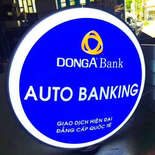 In UV cho phép mực bám trực tiếp lên bề mặt mica