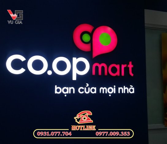 Bảng hiệu chữ nổi có đèn