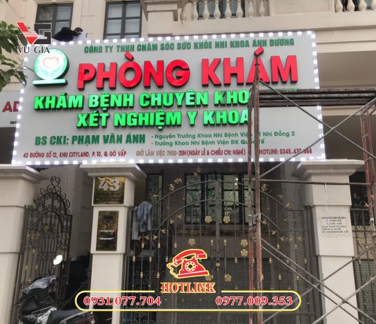 Thi công bảng hiệu phòng khám TPHCM đẹp, độ bền cao