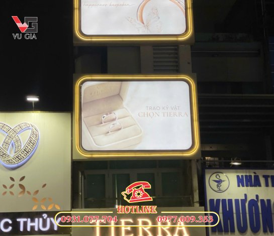 Giá bảng hiệu hộp đèn quận 1 - công trình TIERRA